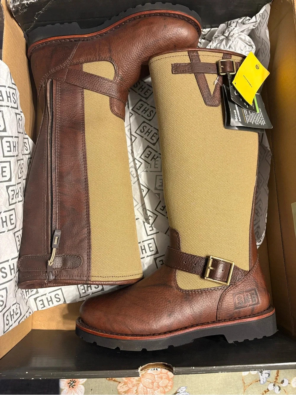 Brand New SHE Outdoor Lubbock 2.0 Waterproof Snake Boots Size 9